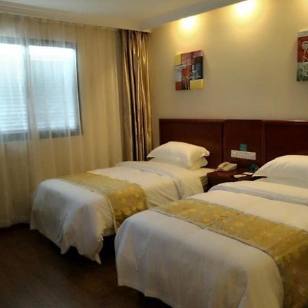 Greentree Inn Jiangsu Suzhou Suzhouleyuan Tianping College Business Hotel Exterior photo